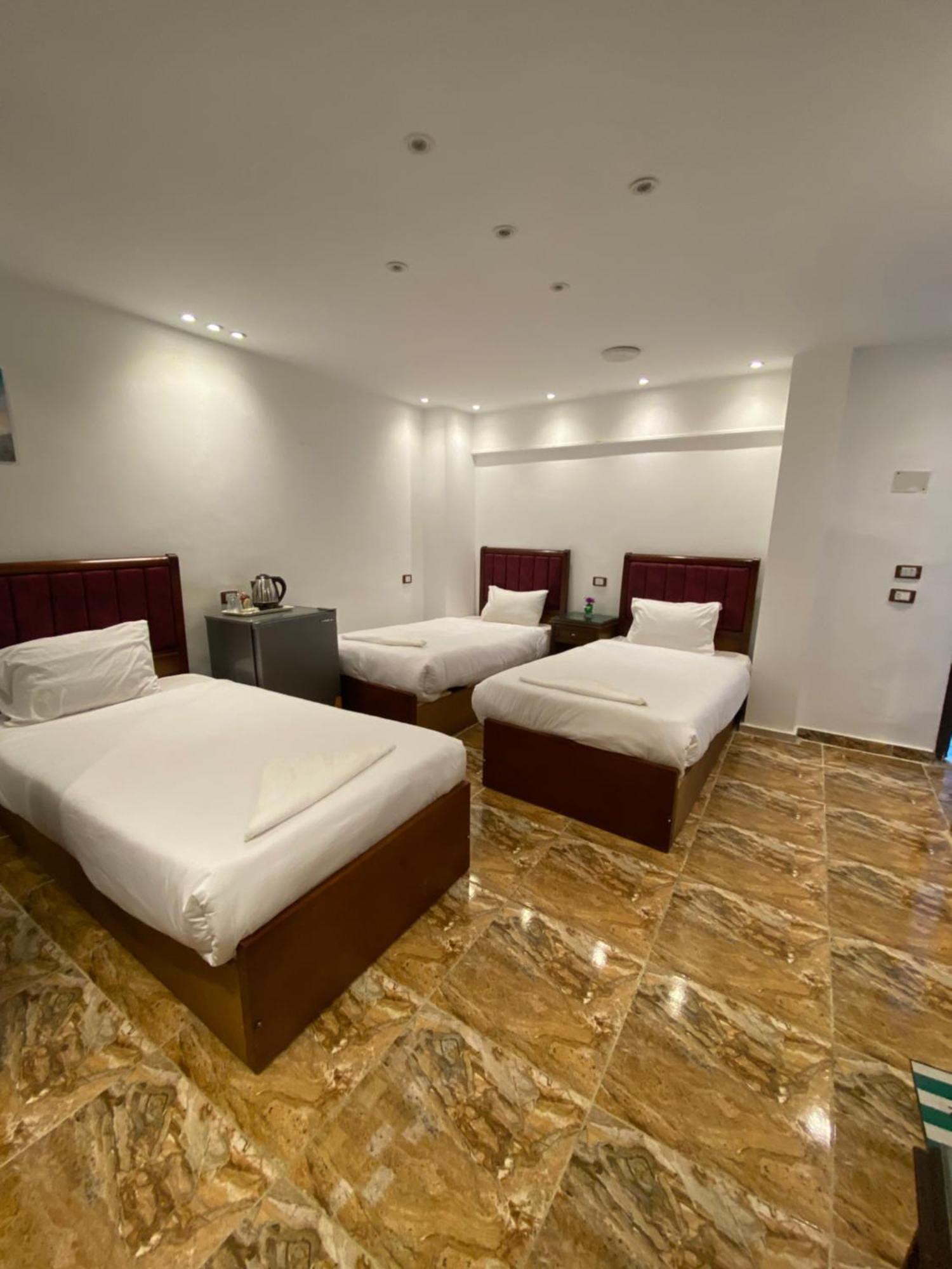 Middle East Pyramids Hotel Kafret el-Gabal Екстериор снимка
